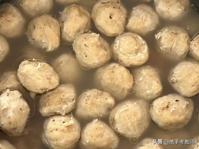 ​氽与汆怎么读（氽与汆怎么读语音）