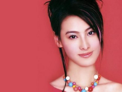 ​娱乐圈混血儿的5位美女，杨颖、昆凌上榜，把混血进行到底