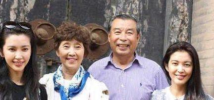 李冰冰亲妹妹近照,美貌出众不输李冰冰,许文楠真是好福气!