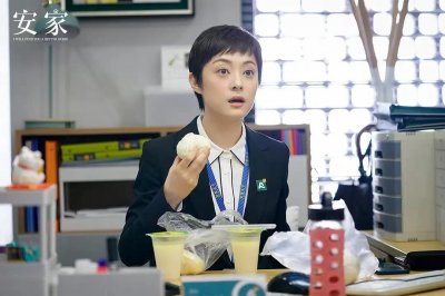 ​不惑之旅：春生背叛简单，与晓婷搞暧昧，但剧中软饭男不止他一个