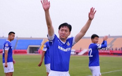 ​弃足从商，他是辽宁铁人最强的后盾