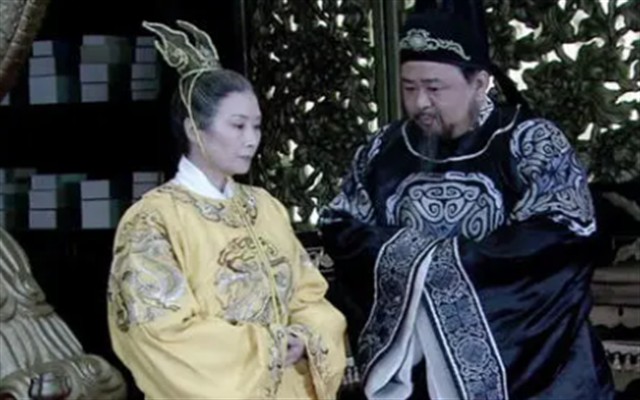 桃李满天下最初指的是谁(桃李一词背后的典故)-