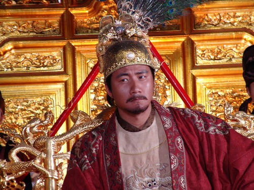 朱元璋为什么活烹常遇春老婆（朱元璋活烹常遇春老婆）
