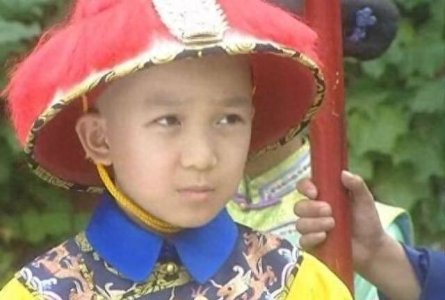 《康熙王朝》：细数十位经典荧屏男角，第八位已逝去多年