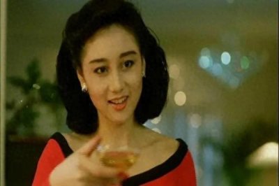​“万人迷”利智：李连杰背后的传奇女性