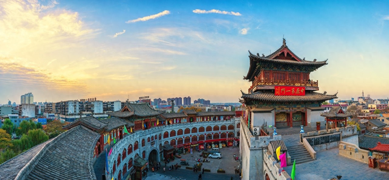 丽景门位于洛阳老城区西关，是中国历史上典型的城门