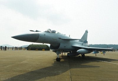 ​国产歼-10C VS 法国“阵风”，参数赢爆了