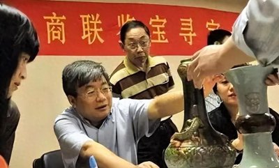 ​以17万做局，骗走乾隆真迹转卖8700万的专家刘岩，后来啥情况？