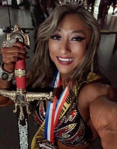 ​“金刚芭比”卞瑞英：为什么健美运动员不挣钱，还要去打比赛？