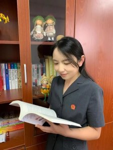 ​85后女法官被查引关注，母亲曾叮嘱她“做有良心的法官”