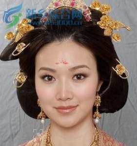 叶翠翠个人资料照片 叶翠翠喝过哪些歌曲