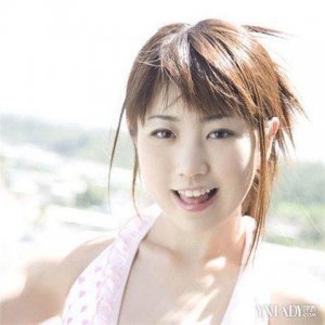 云菲菲个人资料图片简介 歌曲的诠释充满了韵味和美感