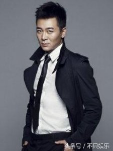 ​陈建斌前女友吴越，娱乐圈中的另类，40岁依旧未婚，近照太性感