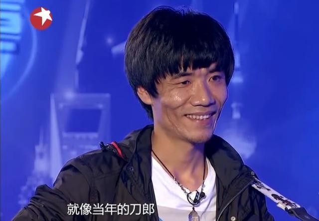 刀郎就是一个歌手,在歌坛相当具有争议