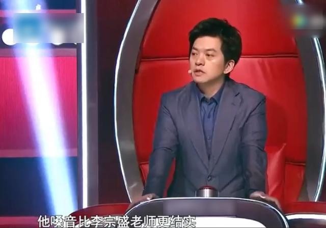 刀郎就是一个歌手,在歌坛相当具有争议