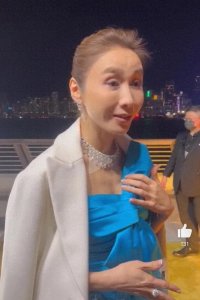 ​52岁黎姿不美颜生图，网友感叹都老成这样了还这么漂亮，保养太好