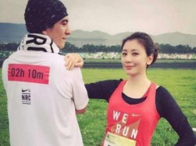 ​“最萌身高差”夫妻，张嘉倪和老公相差28cm，而他老婆比较高