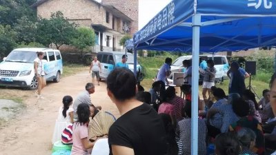 ​很多骗子下乡卖净水器，你上当了吗？其中的一环套一环