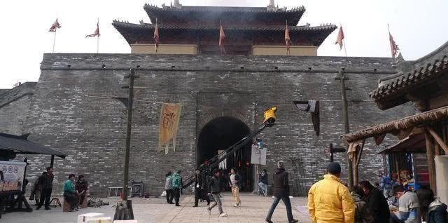 “风平浪静”的城市，谜底打一中国城市名，你能猜到是哪了吗