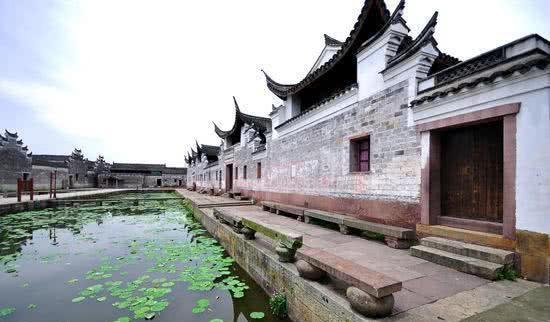 “风平浪静”的城市，谜底打一中国城市名，你能猜到是哪了吗