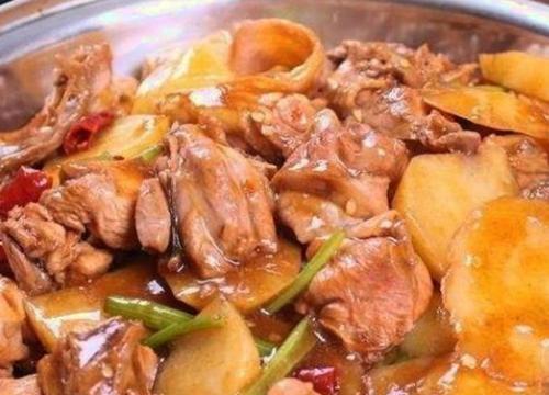 啤酒炖鸡这样做最好吃，告别黑暗料理隔壁孩子都馋