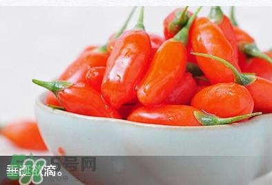 枸杞鲜果属水果吗？枸杞鲜果什么味道