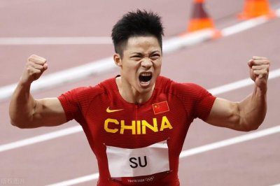 ​男子4x100米接力苏炳添回放（苏炳添圆月弯刀追赶）