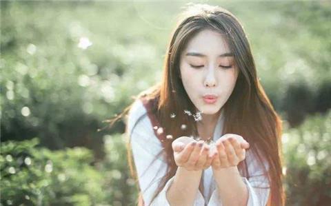 如何有效地维护女朋友并解决吵架问题