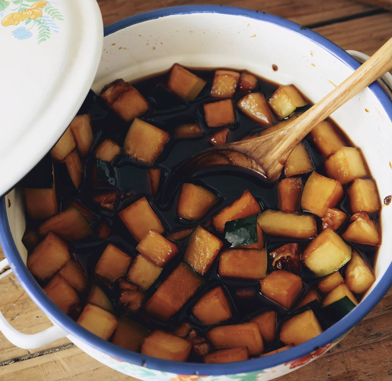 冬瓜茶的功效与作用(详解冬瓜茶的营养价值)