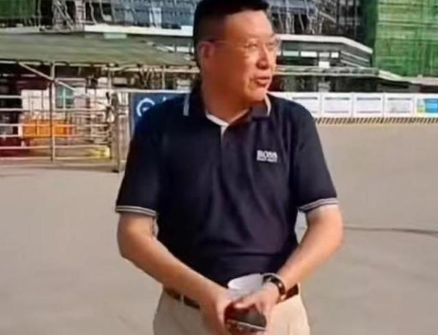 潘克律师 简历 潘克律师妻子晒近照(6)