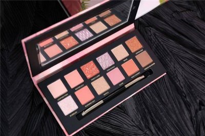 ​完美日记哪个眼影盘值得入手 完美日记哪个眼影盘最好看