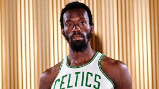 NBA10大总冠军戒指最多的人，指环王拉塞尔仅第3，第一有16枚戒指