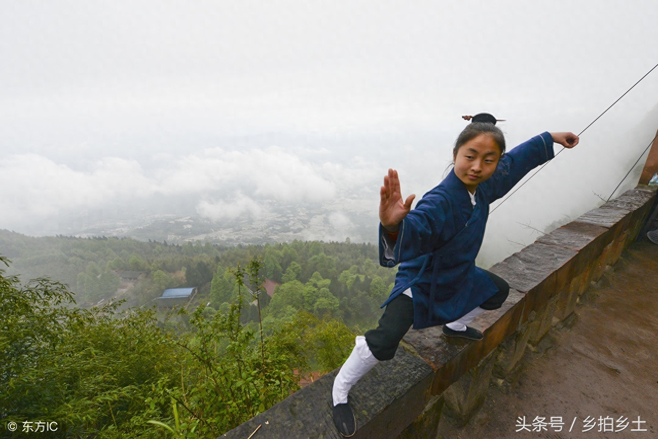 90后女大学生毕业后出家当道士,一不小心成“网红”,她却很惭愧