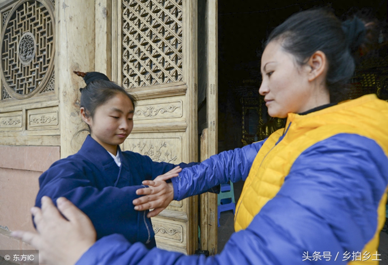 90后女大学生毕业后出家当道士,一不小心成“网红”,她却很惭愧