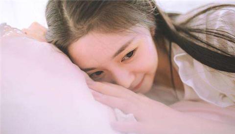 男生吵架后该如何向女朋友道歉?