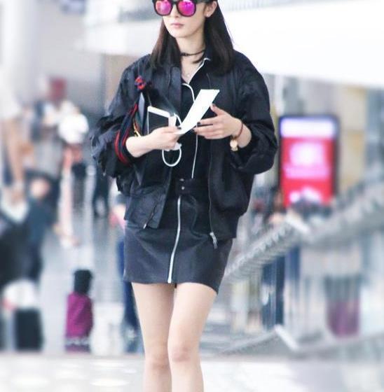 有一种“抗冻”叫杨幂,上身温暖下身露肉,网友:这双腿我爱了!