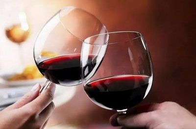 ​红酒好处的偏方，红酒泡脚有什么好处