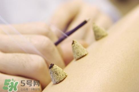 三伏贴和三伏灸哪个效果好？三伏贴和三伏灸对比