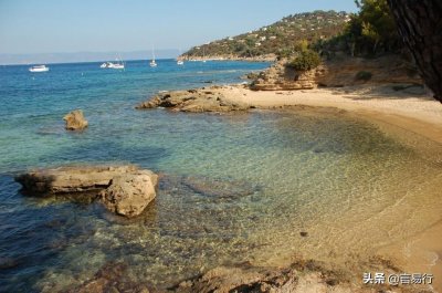 ​可以裸体的度假胜地