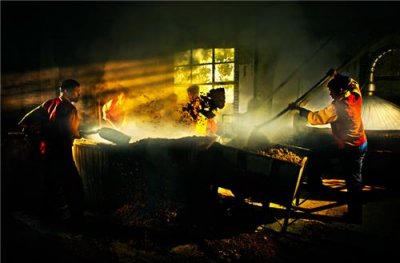 ​他被誉为中原第一酒神，一次喝7斤白酒，曾在酒桌上“送走”8人