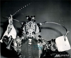 大跃进时期的新中国，人民公社农业水利建设，工业发展成就