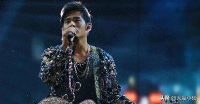 ​明星情感大爆料：释小龙与何洁的狂热分手真相揭秘！