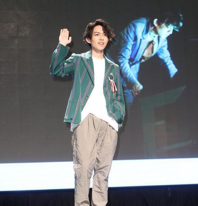 通过林宥嘉我们一起来看看发型对一个男人的颜值影响有多大