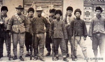 ​何谓土匪的“四梁八柱”？“十不抢、七不夺、五不准”匪亦有道？