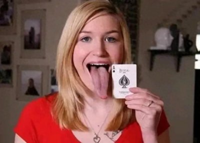 ​罕见照片，世界上胸最大的女人，女人舌头10.16厘米，你见过吗