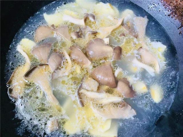 蘑菇煮多久能熟,蘑菇得煮多长时间