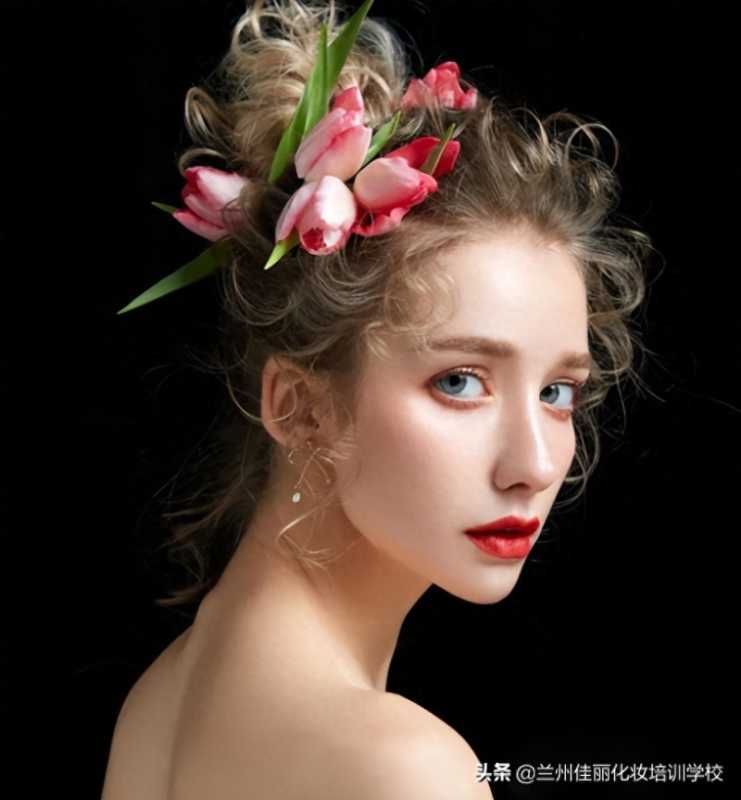 私下黑怎么能迅速变粉(从小黑煤球变身粉白皮的3个方法)