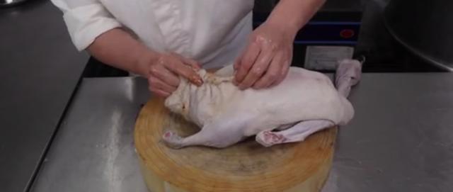 脆皮烧鹅，香香脆脆，有滋有味！