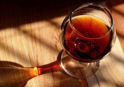 ​红酒的后味是什么味道(红酒的味道层次)