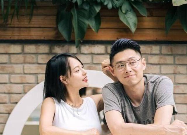 买超向张嘉倪求婚现场!19岁看她第一眼就想结婚!定情过程全爆料